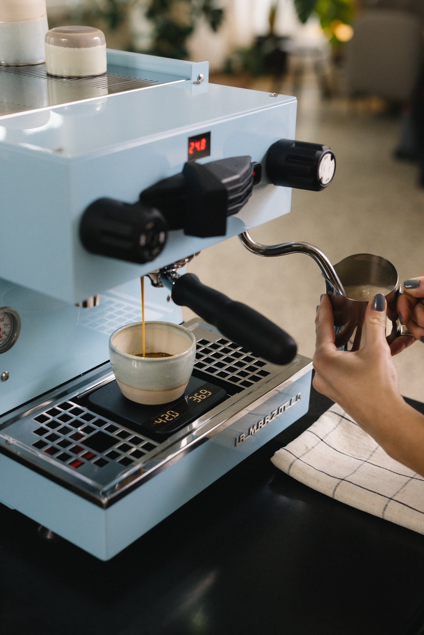La Marzocco Linea Mini R Venda – As melhores cores agora em