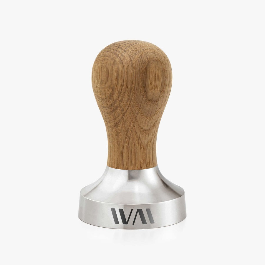 Wiedemann Präzisionstamper Eiche 58.5mm for espresso machines, ergonomic oak and stainless steel design.