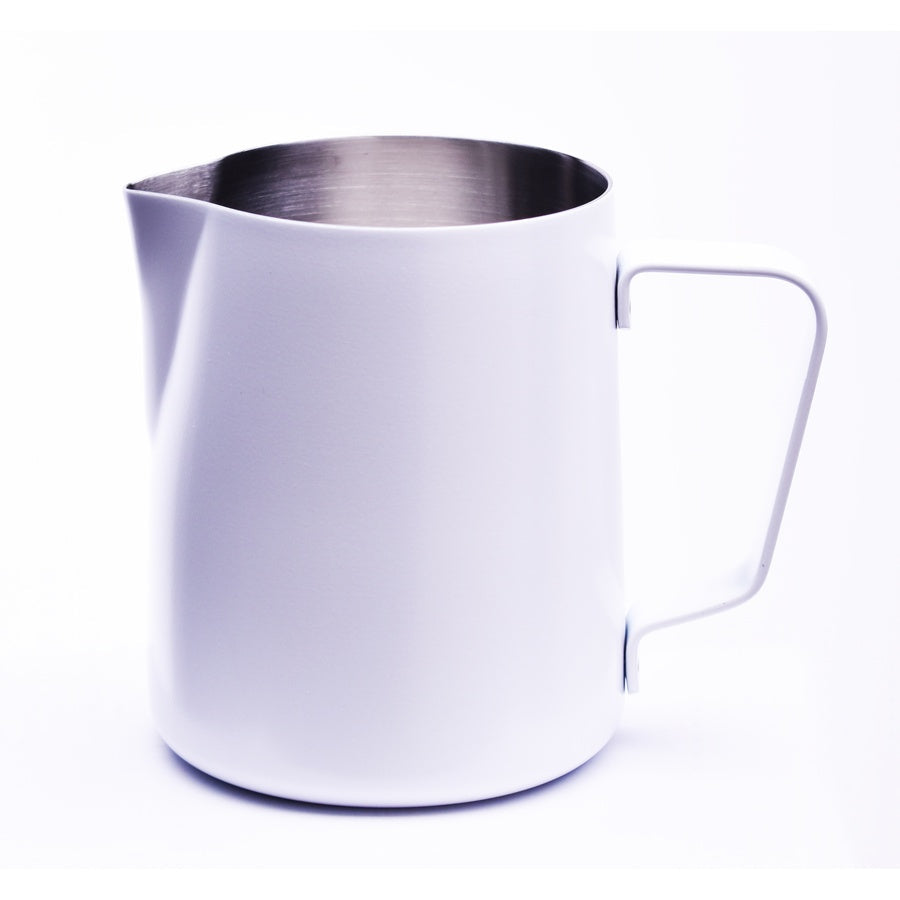 Joefrex Milchkännchen 590ml Weiß Edelstahl, ideal für Latte Art mit präziser Ausgusstülle.