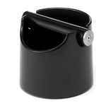 Joefrex Abschlagbehälter Basic Schwarz, robuste Knock Box aus Hartplastik mit Silikonstab, rutschfest, spülmaschinenfest.