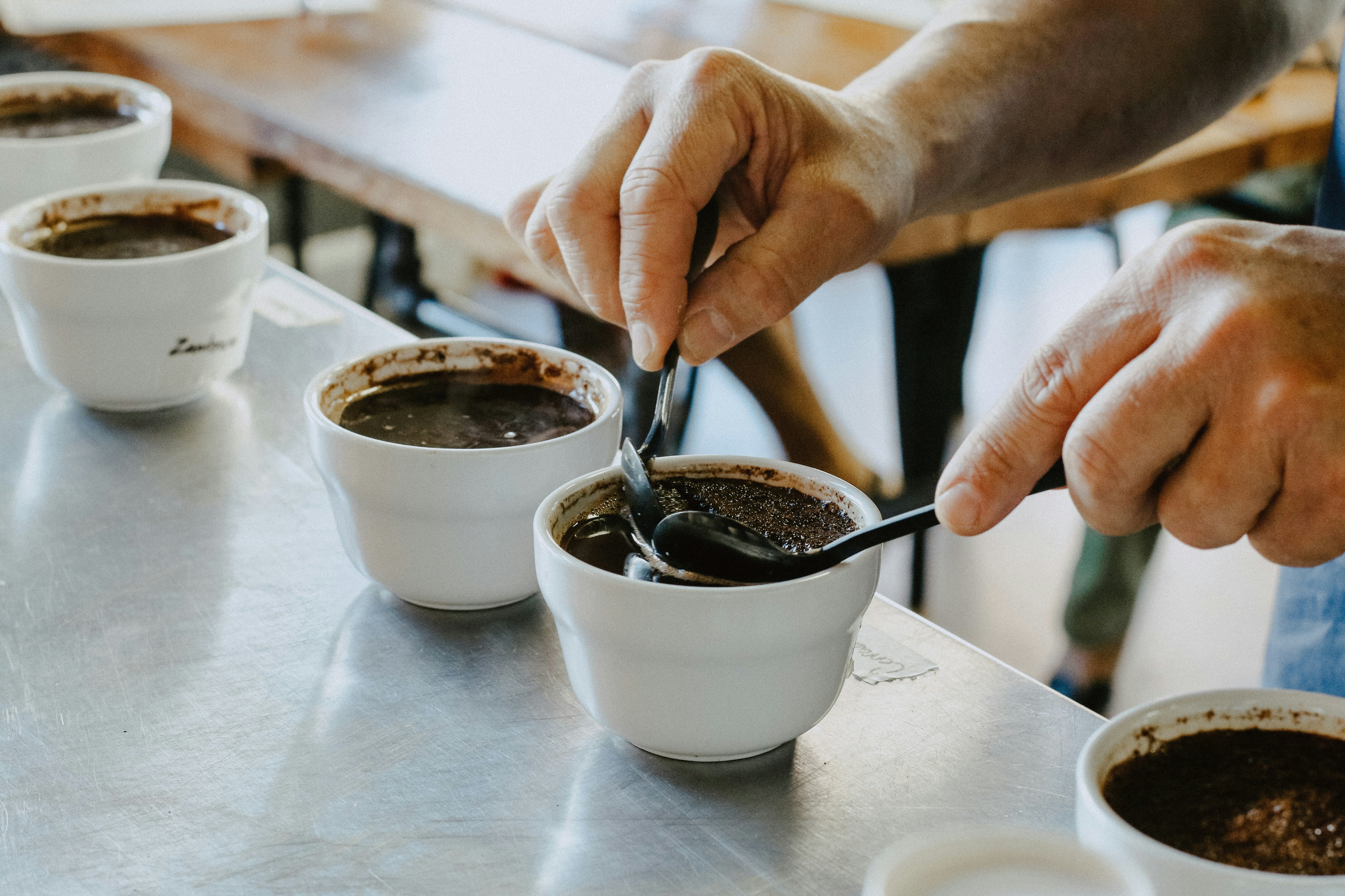Cupping-Guide: Kaffee wie ein Profi verkosten